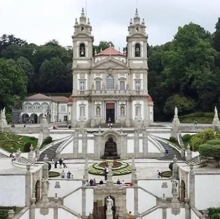 Imaculada Royal - Cobramos Estacionamento - Precisa Reservar Braga